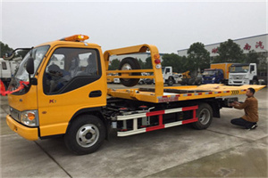 太谷哪里有拖车服务